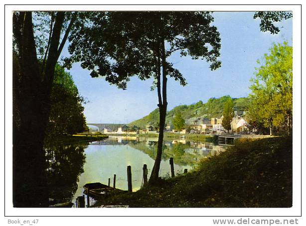 {64058} 77 Seine Et Marne Saint Mammes , Le Loing Au Confluent Avec Son Canal Et Les Fours à Chaux ; Ed De Massy N° 3364 - Saint Mammes