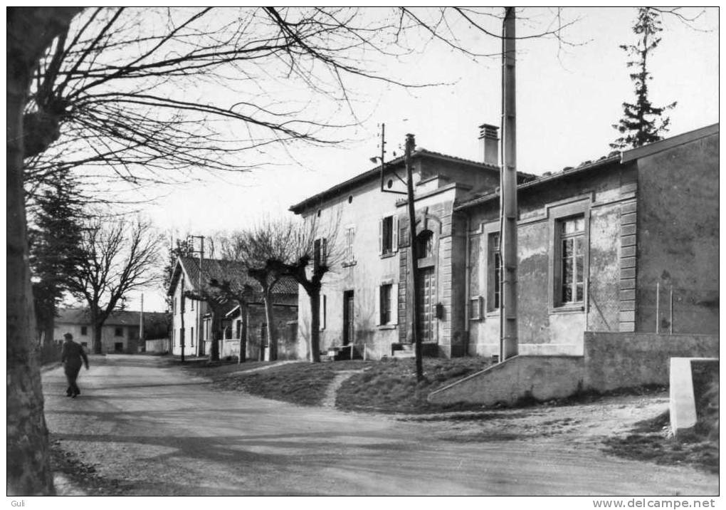 CHAUMONT D´EYZIN PINET 38 Isère Ancienne Mairie Et Ecole D´Agriculture (3) *PRIX FIXE - Autres & Non Classés