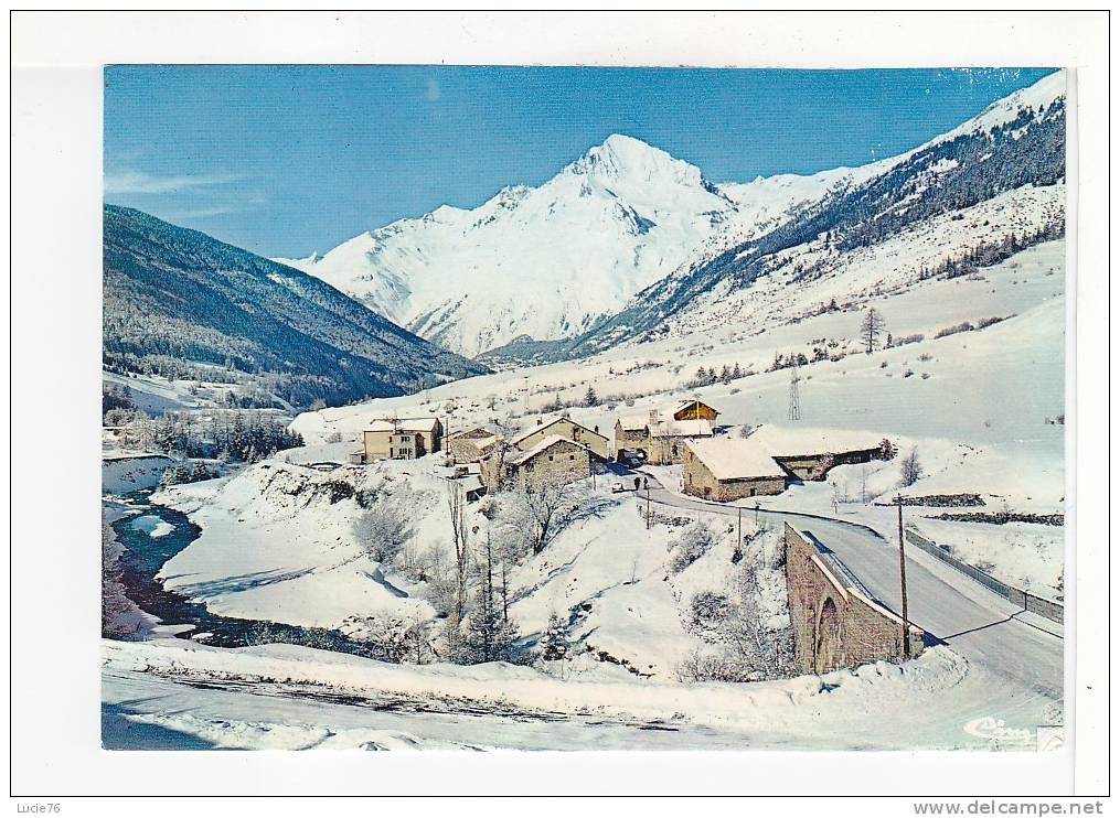 VAL CENIS -    LANSLEBOURG - LANSLEVILALRD - Lieu - Dit   " LE CHAMP "  - Vue Générale, Au Fond, La Dent Parrachée - Val Cenis