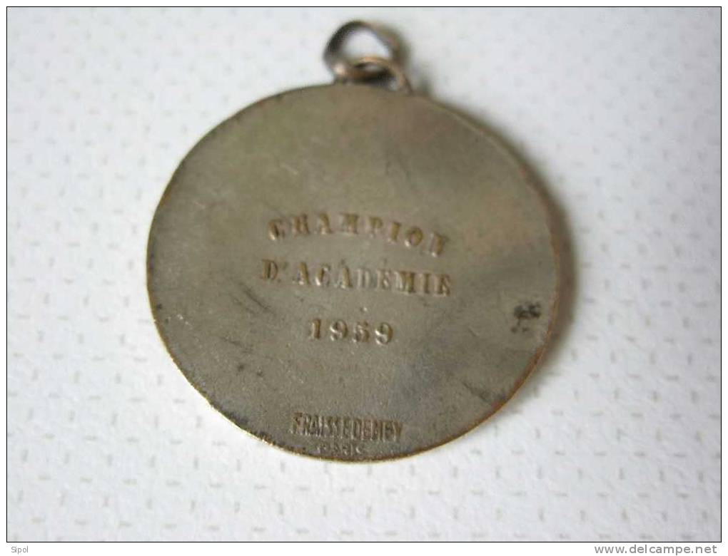 Médaille Par Fraisse Demay : Championnat D Académie 1959 ASSU - Métal Blanc Et émail - Other & Unclassified