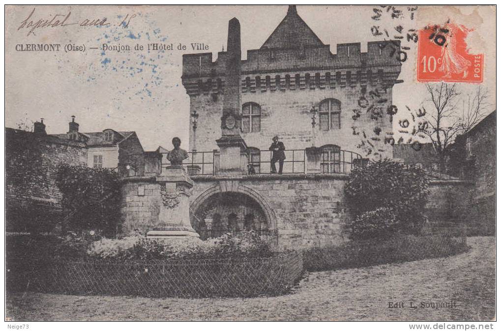 Cpa Du 60 - Clermont - Donjon De L'Hôtel De Ville - Cachet Miltaire Au Dos - Clermont