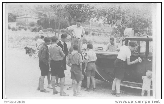 SCOUTIMES )) SCOUT - Groupes Autour D'une Automobile, Septembre 1937 - Pfadfinder-Bewegung