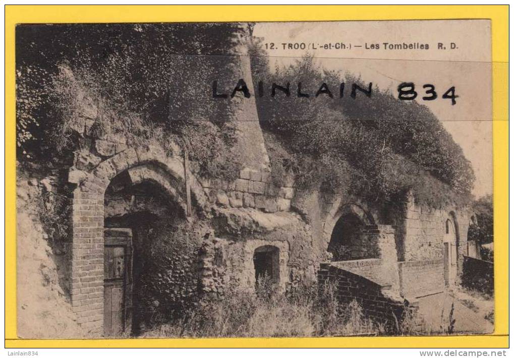 - 12 - TROO - Les Tombelles -  ( Loire Et Cher ), écrite,  Datée 1933, Plus De Timbre,très Bon état. - Autres & Non Classés