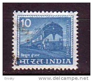 J3694 - INDE Yv N°585 - Used Stamps