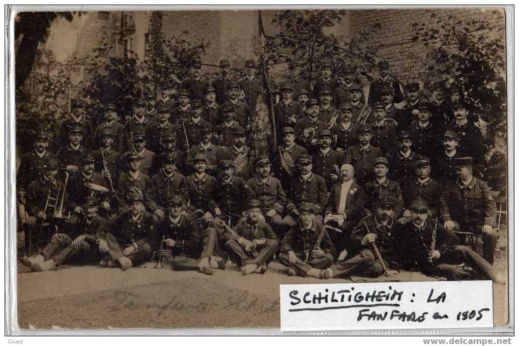 SCHILTIGHEIM - LA FANFARE EN 1905 -  SUPERBE CARTE PHOTO - Schiltigheim