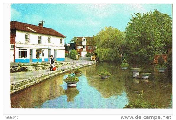 CPSM.   ANDOVER.   The River Anton And Town Mills.     (animée) - Andere & Zonder Classificatie