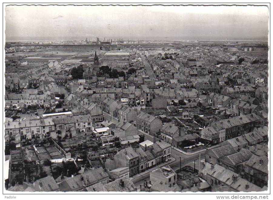 Carte Postale  59. Saint-Pol  Prés De Dunkerque Vue D´avion  Trés Beau Plan - Saint Pol Sur Mer