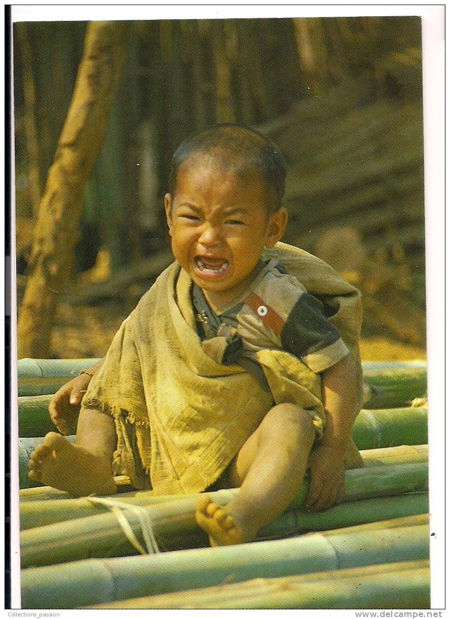 Cp , THAILANDE , CHANG RAI , L´autre Regard , Photo : Charles BOUSQUIER , 630 - Thaïlande