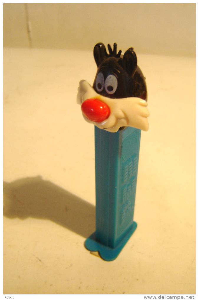 PEZ DISTRIBUTEUR / ANCIEN / 1978 GROS MINET  / TRES BEL ETAT - Pez