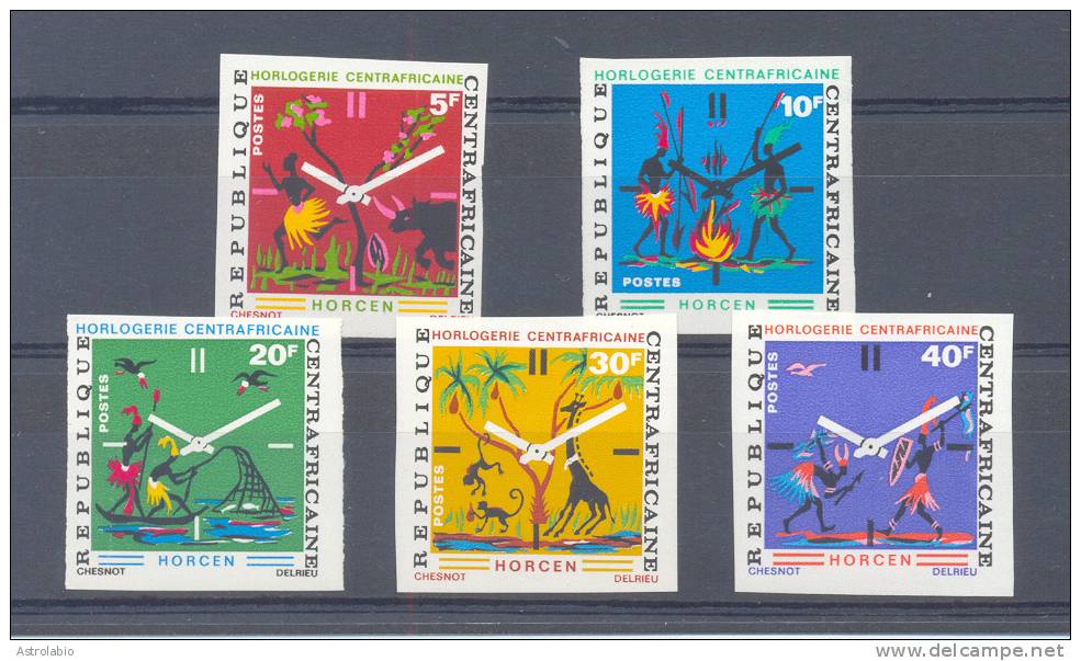 Non Denteles R. Centrafricaine 1972 " Horlogerie  Xx Yvert 177/81 - Uhrmacherei