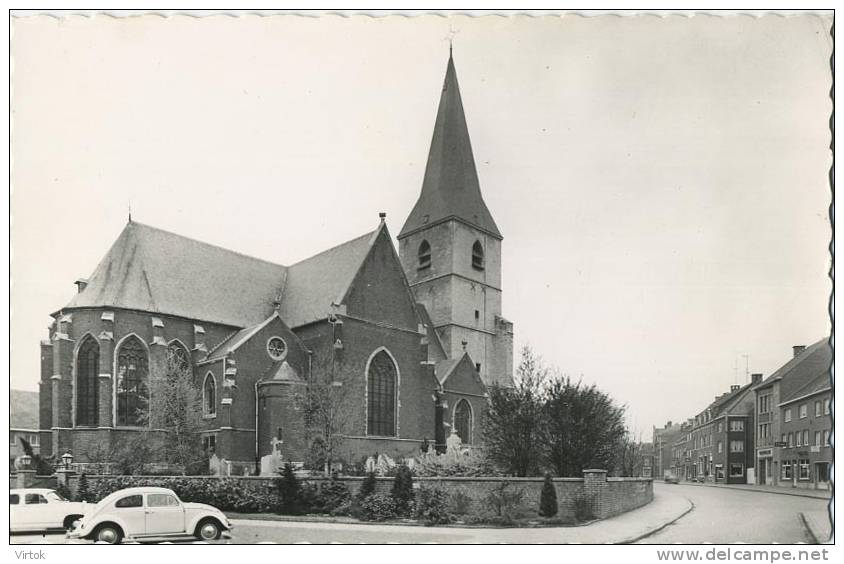 Alken : De Kerk  ( Car VW   Kever ) - Alken