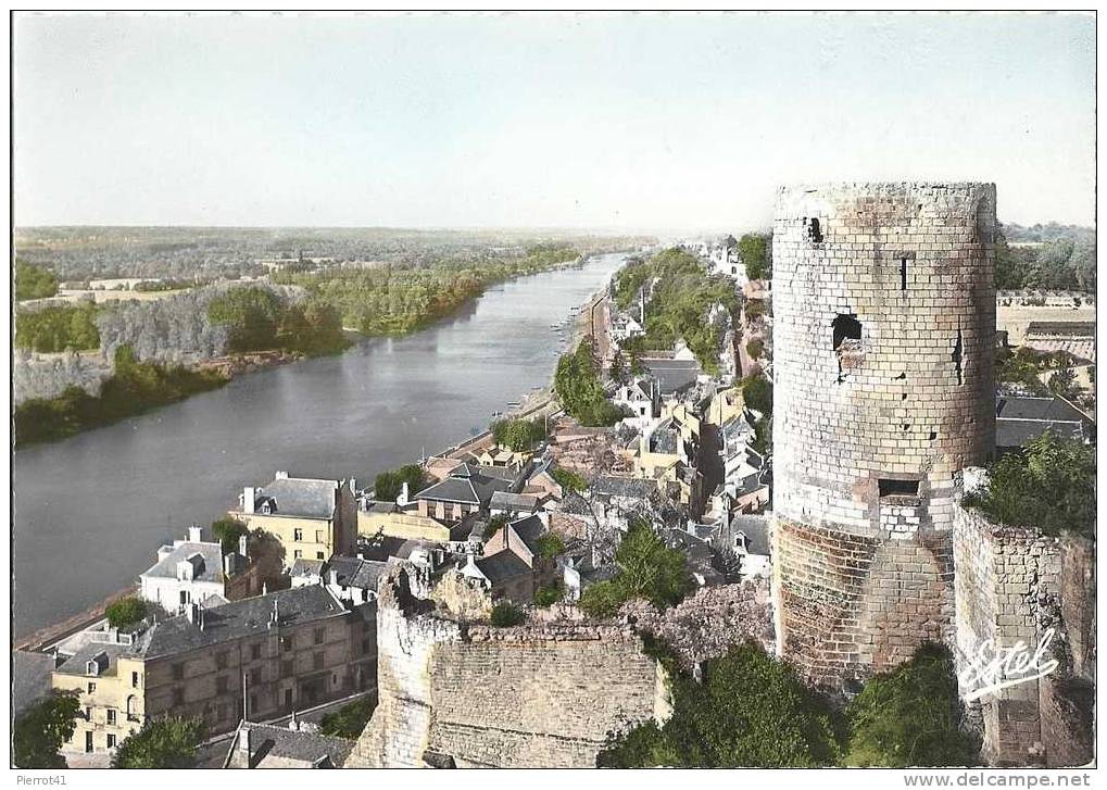 Le Chateau De Chinon - Bourgogne