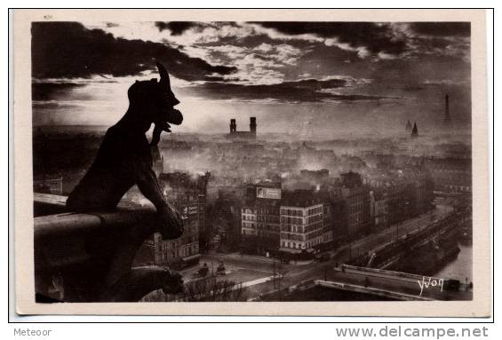 Paris....en Flanant - Notre - Dame (1931) - Notre-Dame De Paris