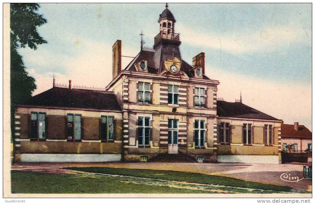 Monnaie , La Mairie. - Monnaie