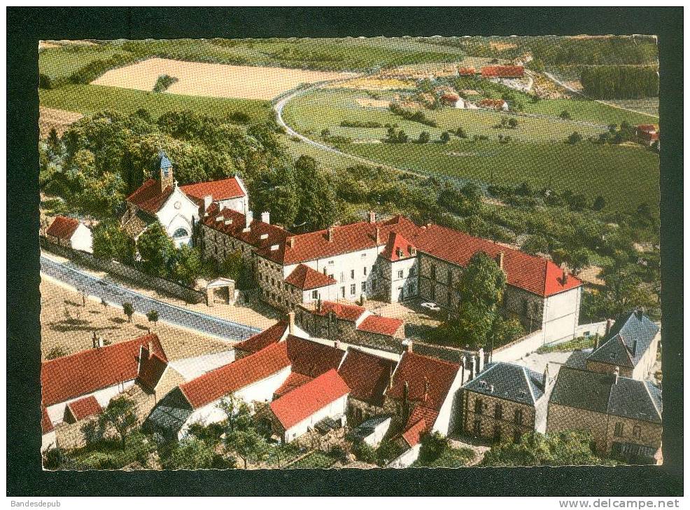 CPSM - Montmirail ( Marne 51) - Vue Générale Aérienne ( COMBIER CIM 135 32 A) - Montmirail