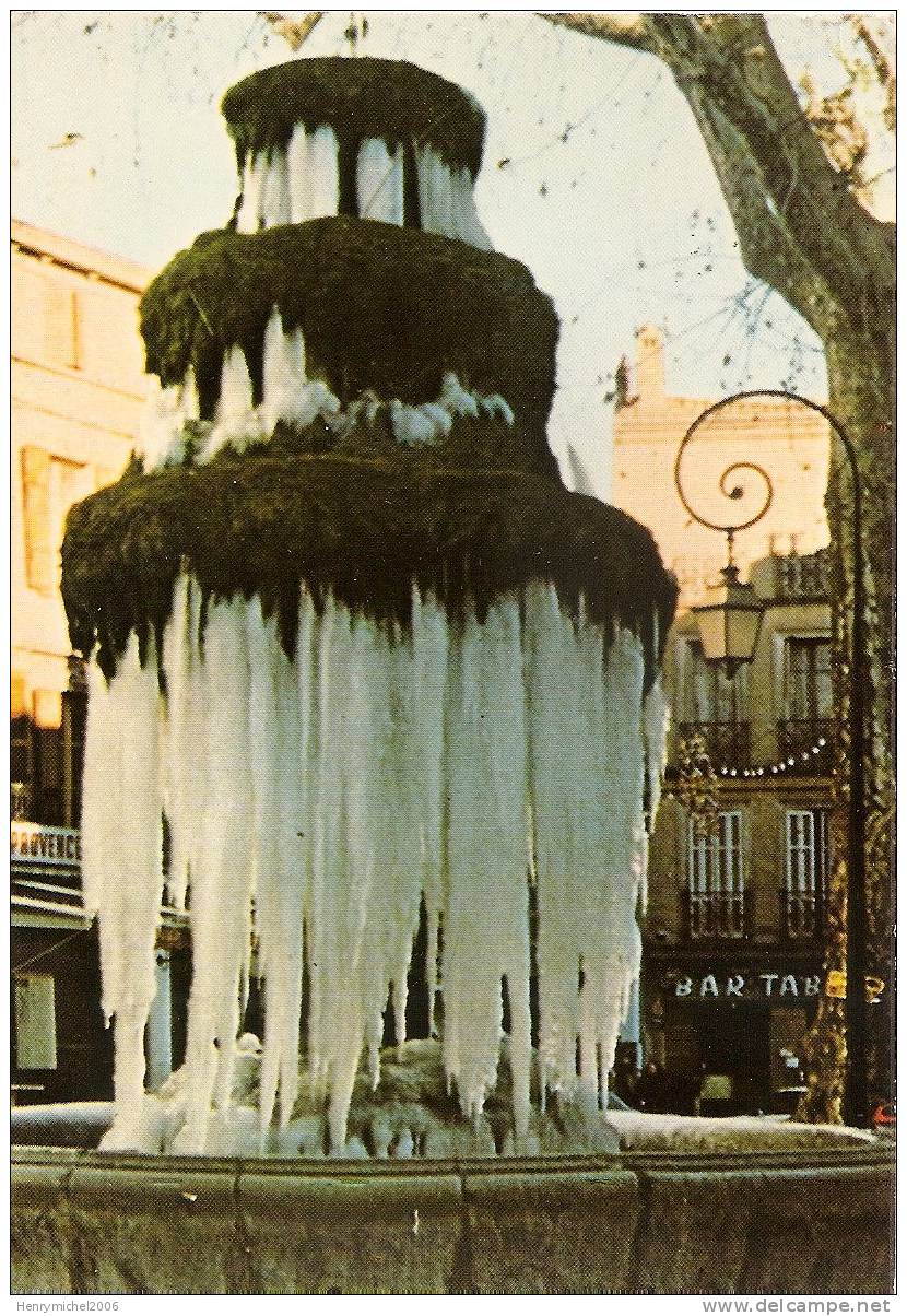 Brignoles ( Var) Fontaine Carami Figée Par La Glace D'hiver - Brignoles