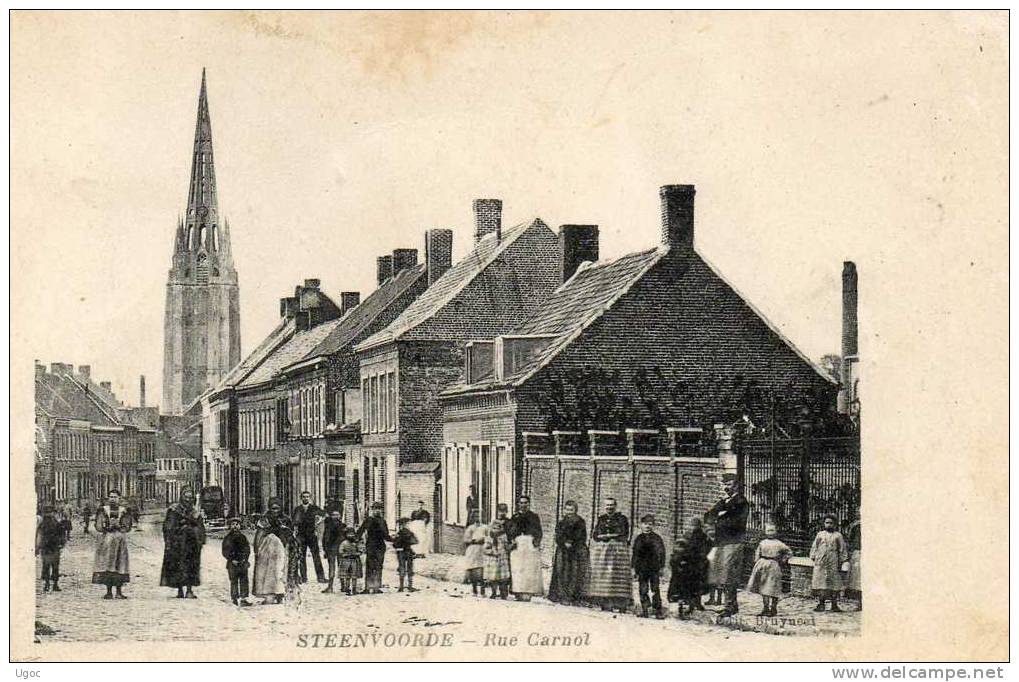 CPA -59 - STEENVOORDE - Rue Carnot - état Moyen - 889 - Steenvoorde