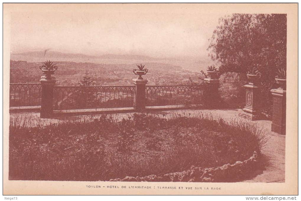 Cpa Du 83 - Toulon - Hôtel De L´Ermitage : Terrasse Et Vue Sur La Plage - Tennis