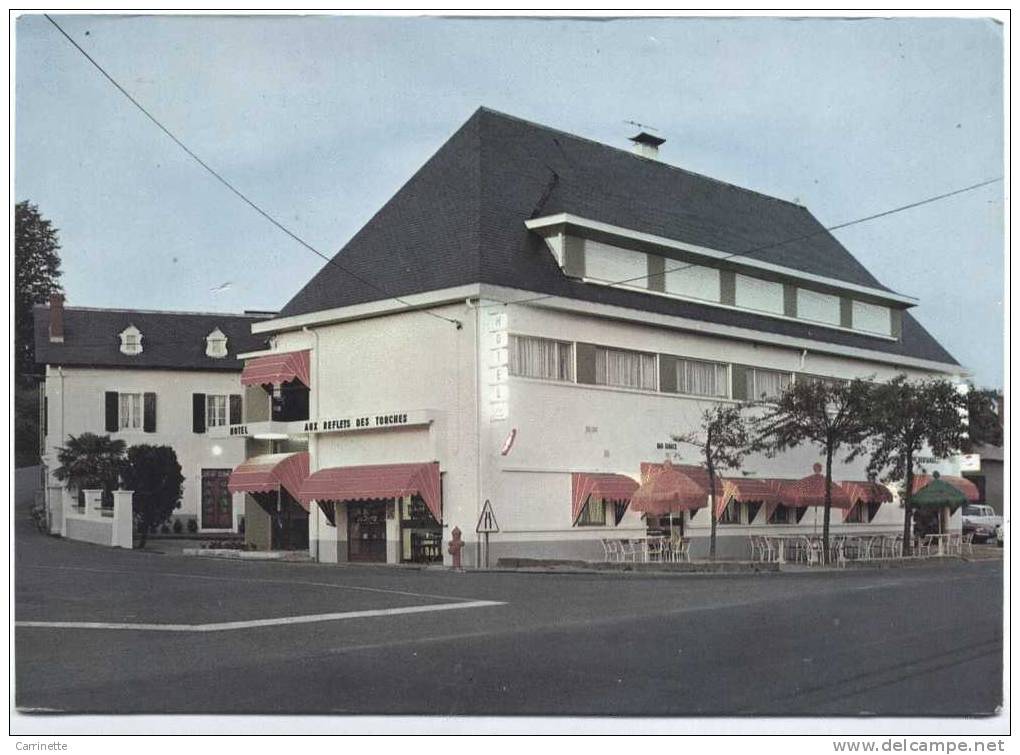 LACQ - 64 - Béarn - Hôtel " Aux Reflets Des Torches " LAMAISON, PropriétaireVAUCRESSON - Achat Immédiat - Lacq