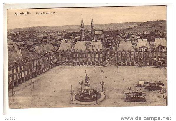 GOOD OLD FRANCE POSTCARD - Charleville - Place Ducale - Charleville