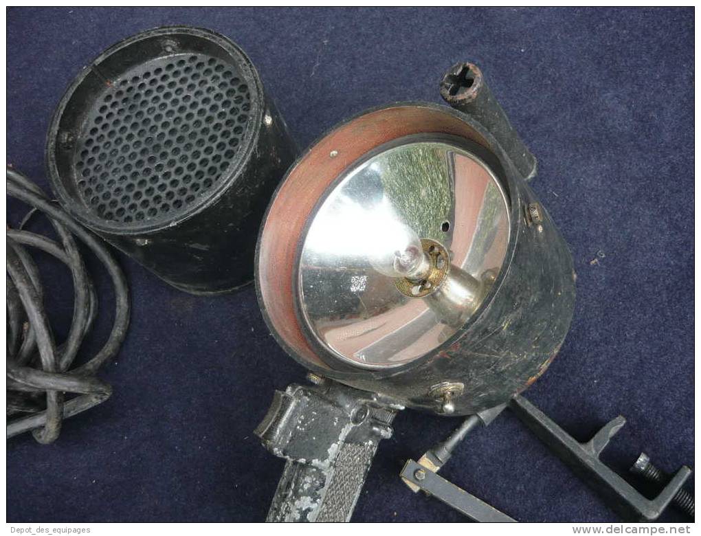 USA D-DAY : LAMPE à SIGNAUX + BOITE   U.S.N.   39-45 - Optics