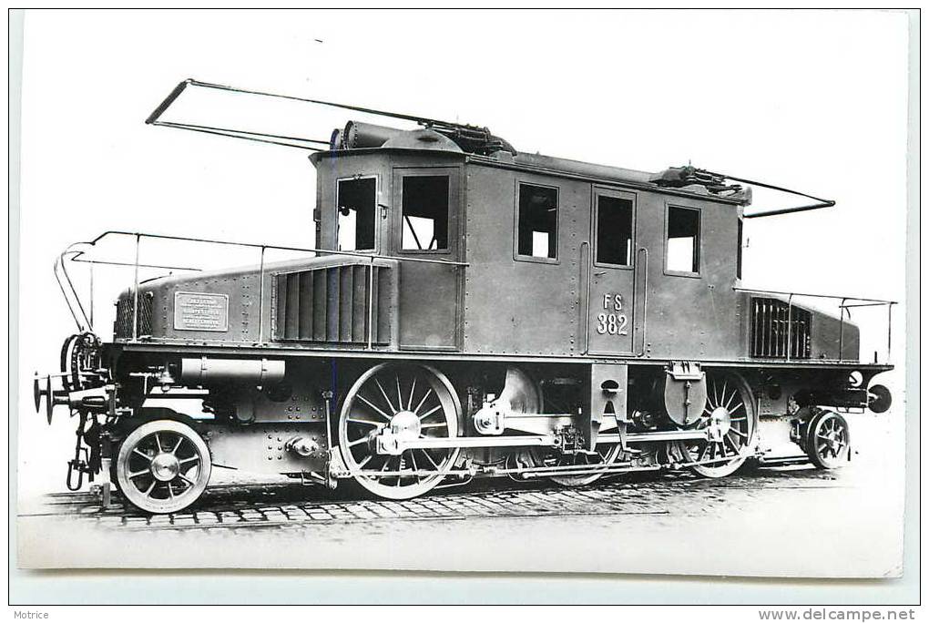 TRAINS ITALIENS   -    Locomotive 382 Electrique Triphasée (Valteline 1904) (photo Format Carte Ancienne) - Trains