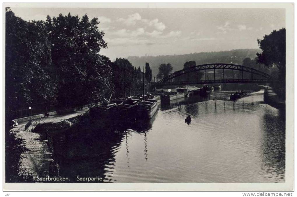 SAARBRÜCKEN  Boote Und Brücke Bridge, Pont  Alte AK Saarland, - Saarbruecken