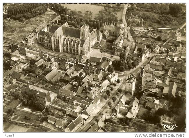 CP De SAINT-RIQUIER " Vue Aérienne " . - Saint Riquier