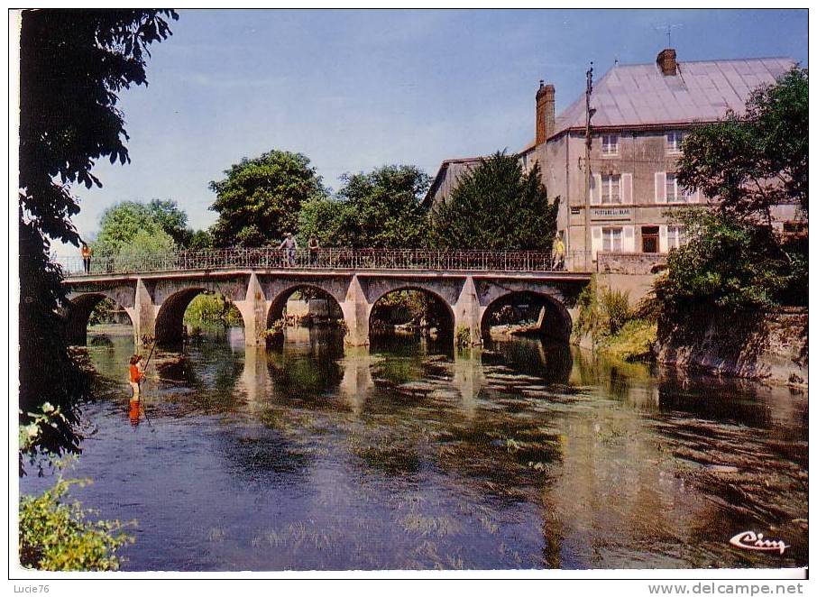 ECOUCHE -  Le Pont Sur L´Orne  - Un Boin Coin De Pêche - Ecouche