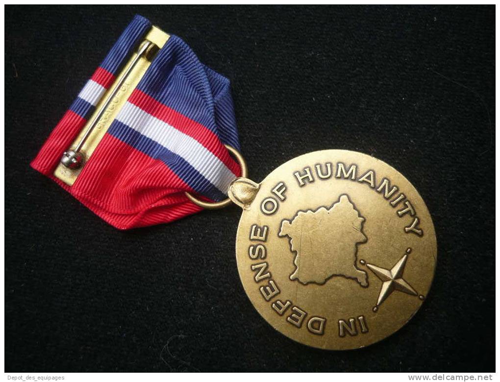 USA  : MEDAILLE  KOSOVO CAMPAIGN      état Neuf - Etats-Unis