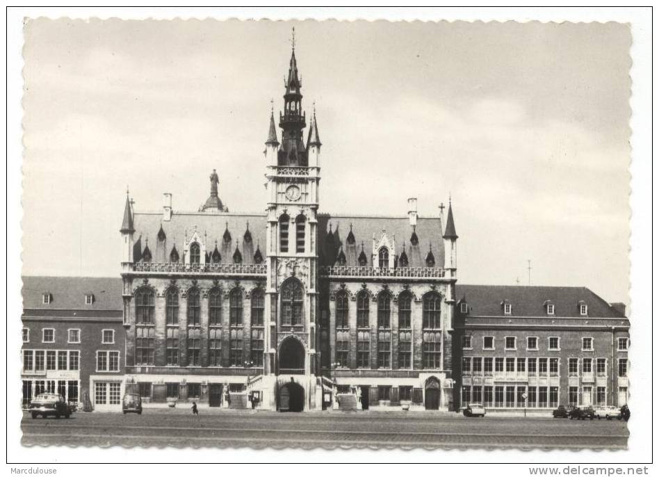 Sint-Niklaas. Saint-Nicolas. Stadhuis. Hôtel De Ville. - Sint-Niklaas