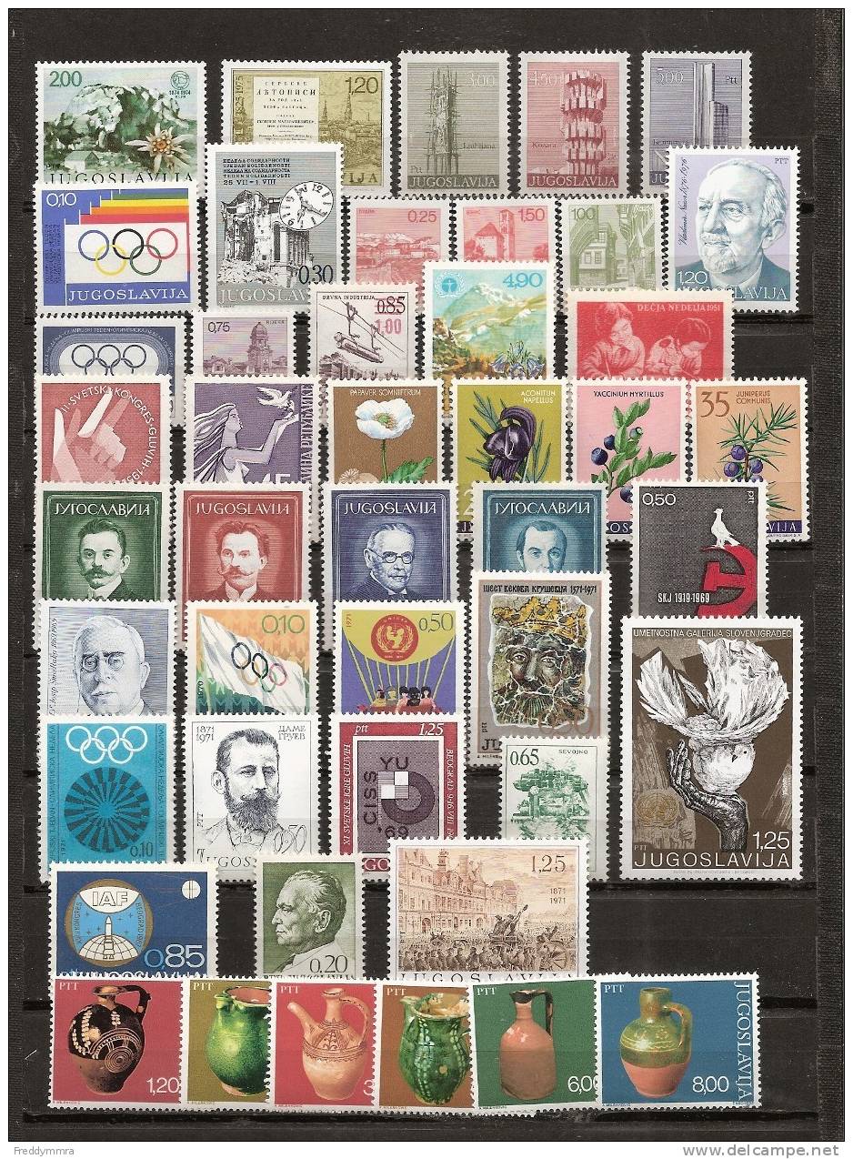 Yougoslavie: 1 Lot De 45 Timbres ** (cote 20 €) - Collections, Lots & Séries