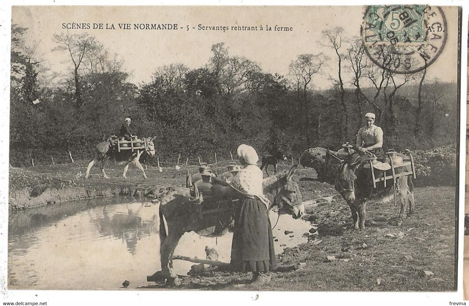 Scenes De La Vie Normande Servantes Rentrant à La Ferme - Autres & Non Classés