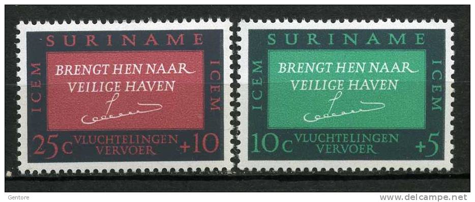 SURINAME 1966 Surtax For Emigrants  Cpl Set Of 2 Yvert Cat. N° 420/21 Absolutely Perfect MNH ** - Surinam ... - 1975