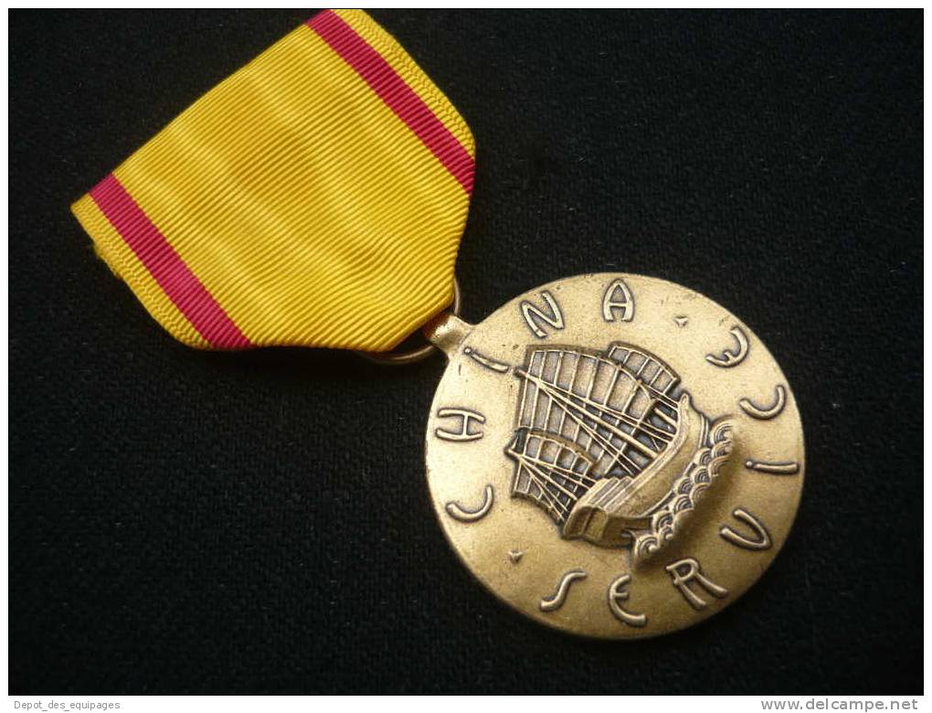 USA  : MEDAILLE  NAVY CHINA SERVICE     état Neuf - Etats-Unis