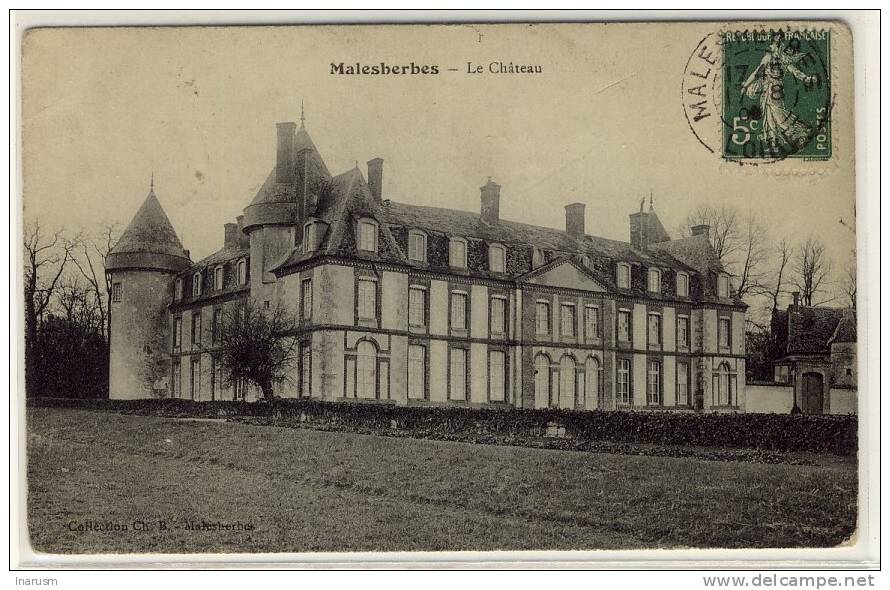 MALESHERBES - Vue D'ensemble Sur Le Château - Ed. Ch B, N° -- - Malesherbes