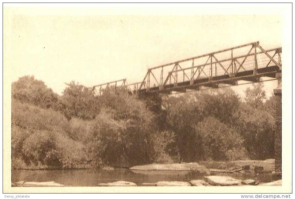 AFRIQUE / OUEME / PONT SUR LA ROUTE - Dahome