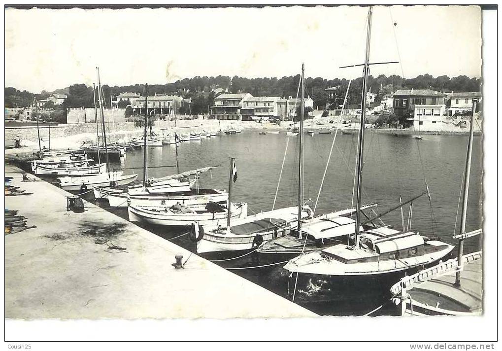 83 LES LEQUES-PLAGE - Le Port - Les Lecques