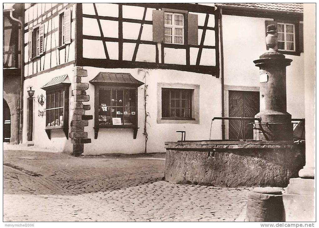 Riquewihr ( Haut Rhin) Magasin De Vente Dopff " Au Moulin" Vins D'alsace ( 2scan) Pub Au Dos 1961 - Riquewihr