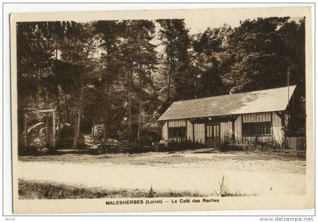 MALESHERBES.- Le Café Des Roches - Malesherbes