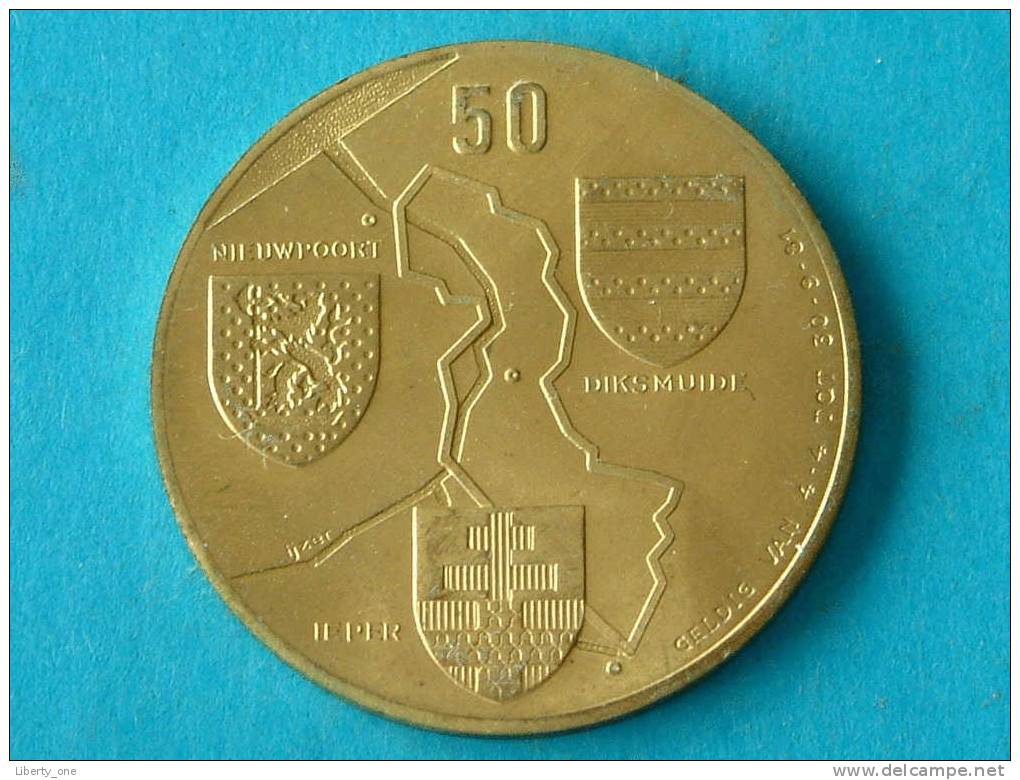 FRONTROUTE NOOIT MEER OORLOG - IEPER/DIKSMUIDE/NIEUWPOORT - 50 / Goudkleurig ( Details Zie Foto's) ! - Souvenir-Medaille (elongated Coins)