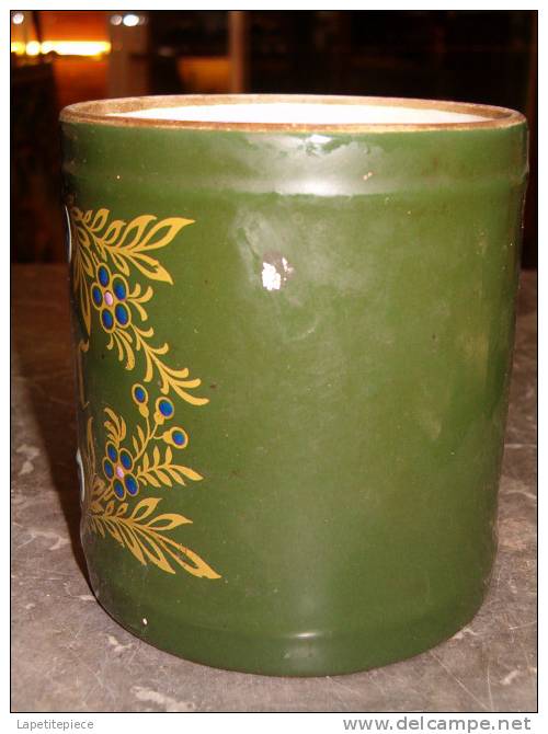 Ancien pot a tabac en céramique, émaillé. Début 20eme siècle, offert par Le Familistère