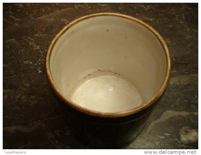 Ancien pot a tabac en céramique, émaillé. Début 20eme siècle, offert par Le Familistère