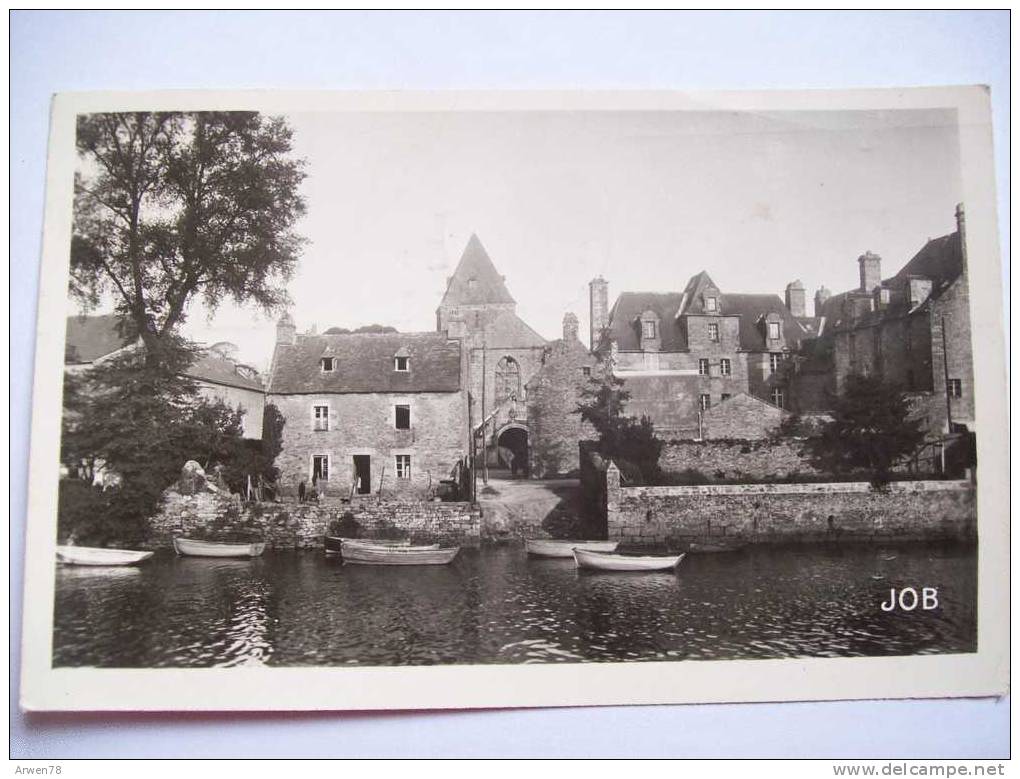 Quimper Le Vieux Quartier De Loc Maria Faience Recto / Verso - Quimper