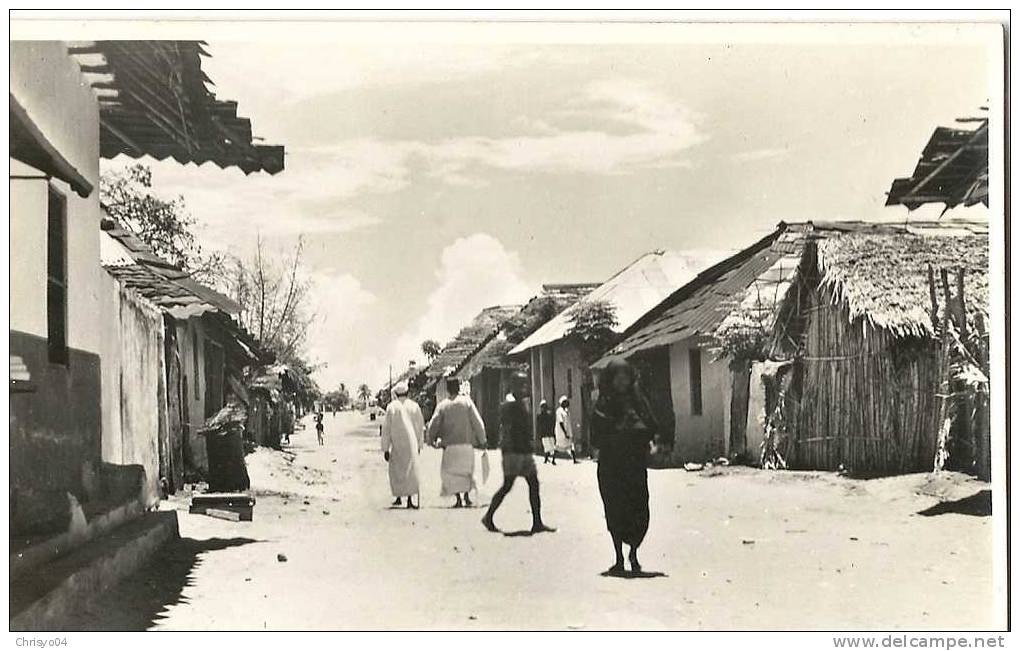 10dto  TANZANIE TANGANYIKA DAR ES SALAAM NATIVE STREET ANIMEE - Tanzania