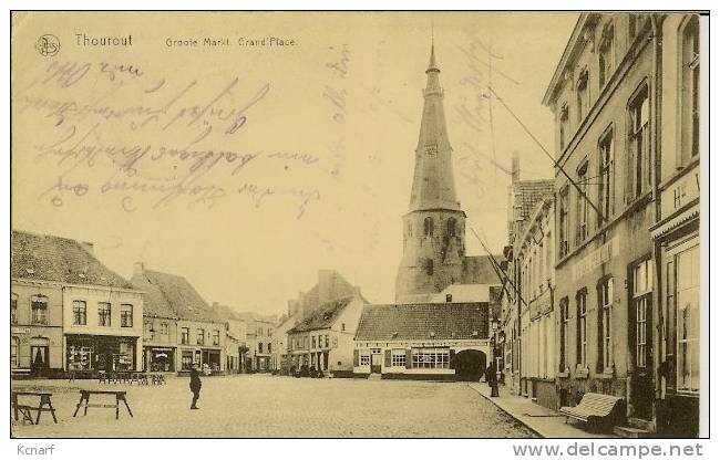 CP De THOUROUT ( Torhout ) " Groote Markt - Grand'place " Avec Cachet FELDPOST  . - Torhout