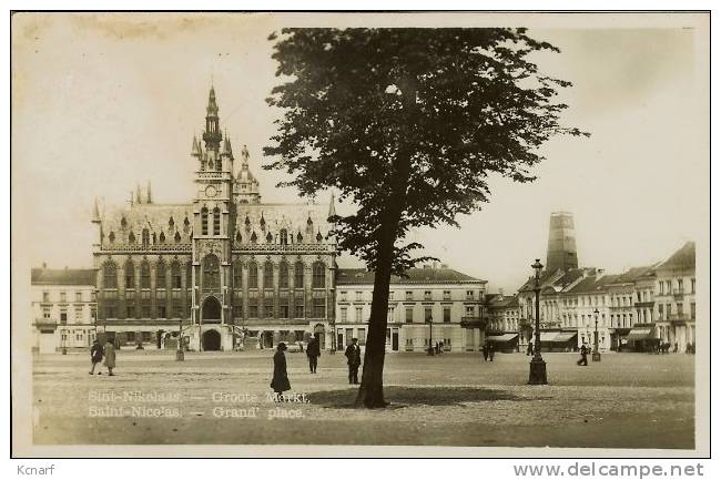 CP Photo De SINT-NIKOLAAS / SAINT-NICOLAS ( Sint NIKLAAS ) " Groote Markt / Grand'place " . - Sint-Niklaas