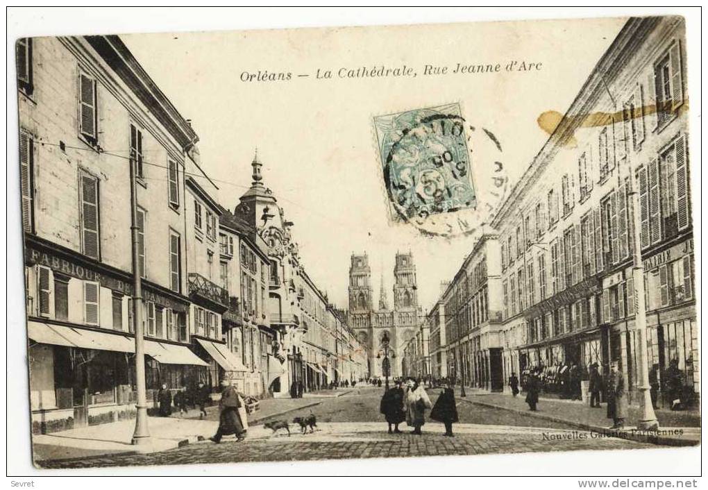 ORLEANS. -  La Cathédrale, Rue Jeanne D'Arc - Orleans