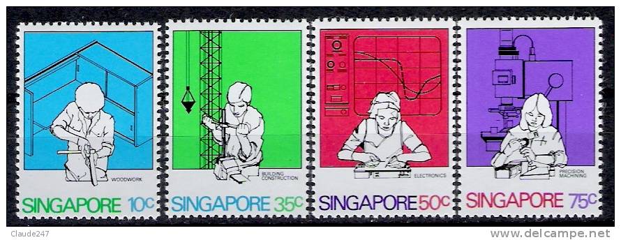 Singapore 1981 - Technical Training -- Serie Nuova Illinguellata - New - MNH - Singapore (1959-...)