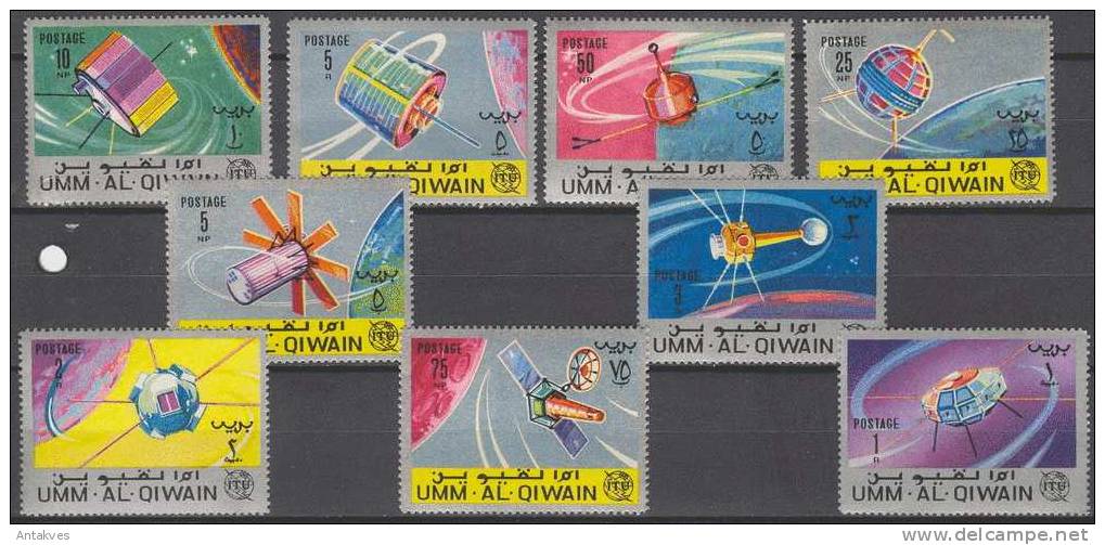 {UU010} Umm -al-Qiwain Space-Espace Set Of 9 MNH - Asie